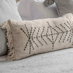 Fronce de coussin Bali | Pompon blanc | 30x60cm