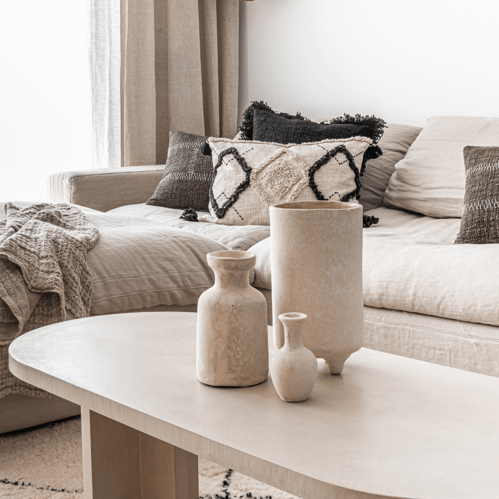 Vase en papier mâché et craie | Blanc 7x13cm