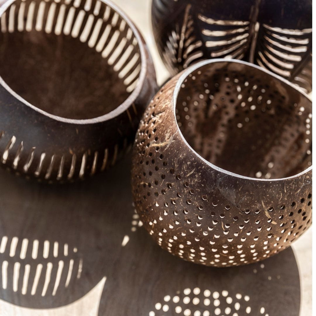 Porte-bougie en forme de théière à la noix de coco