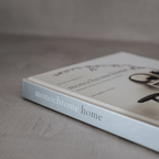 Livre de design | Maison monochrome