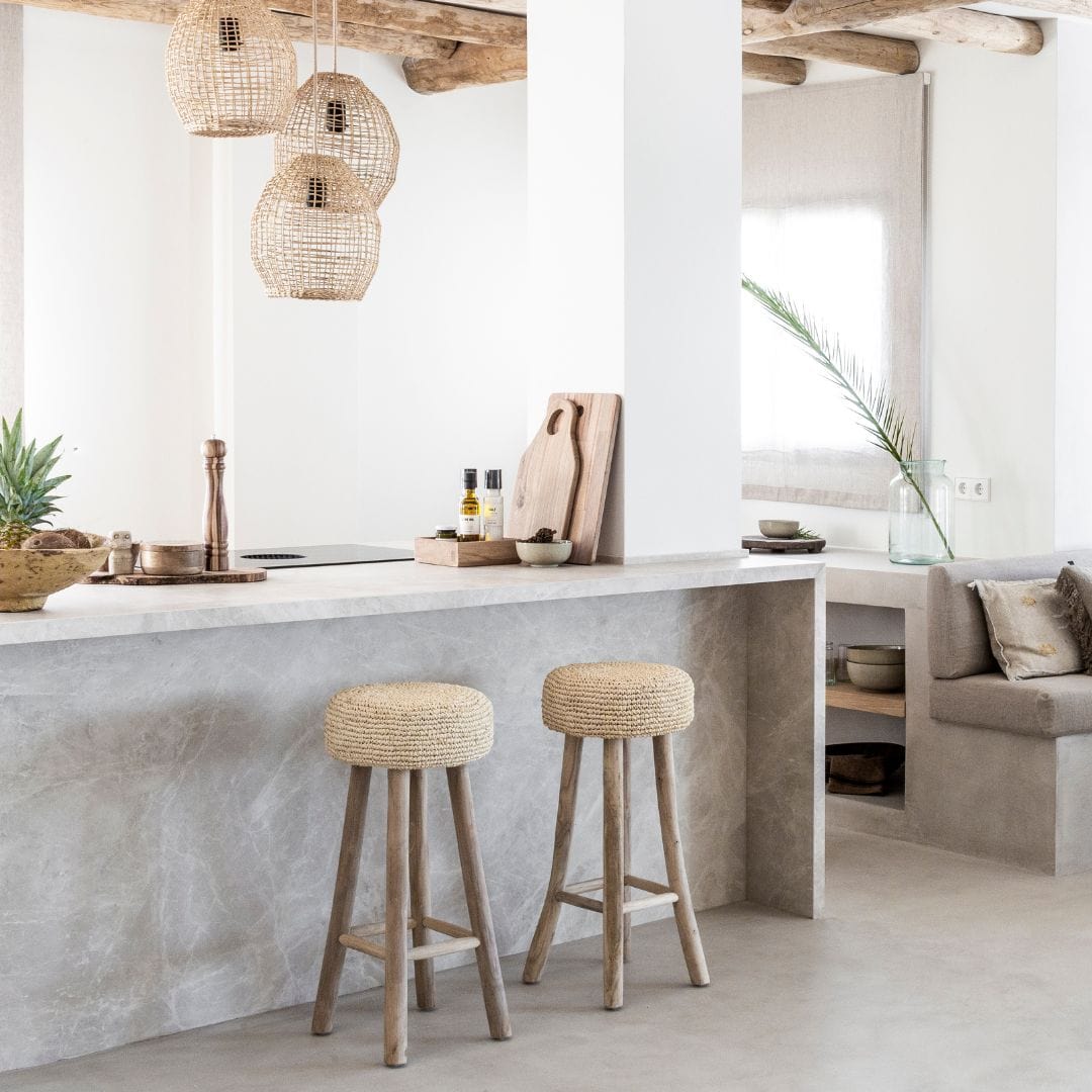 Tabouret de bar en raffia