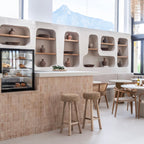 Tabouret de bar en raffia