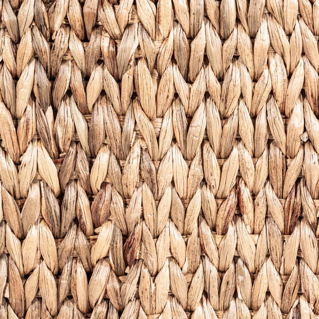 Panier en jonc d'eau Sienna avec porte-rouleau de papier toilette