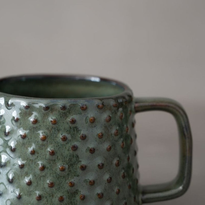 Mug en grès à pois | Vert/Brun 9,5x8cm