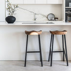 Tabouret de bar en bois de Suar | 40x36x76cm