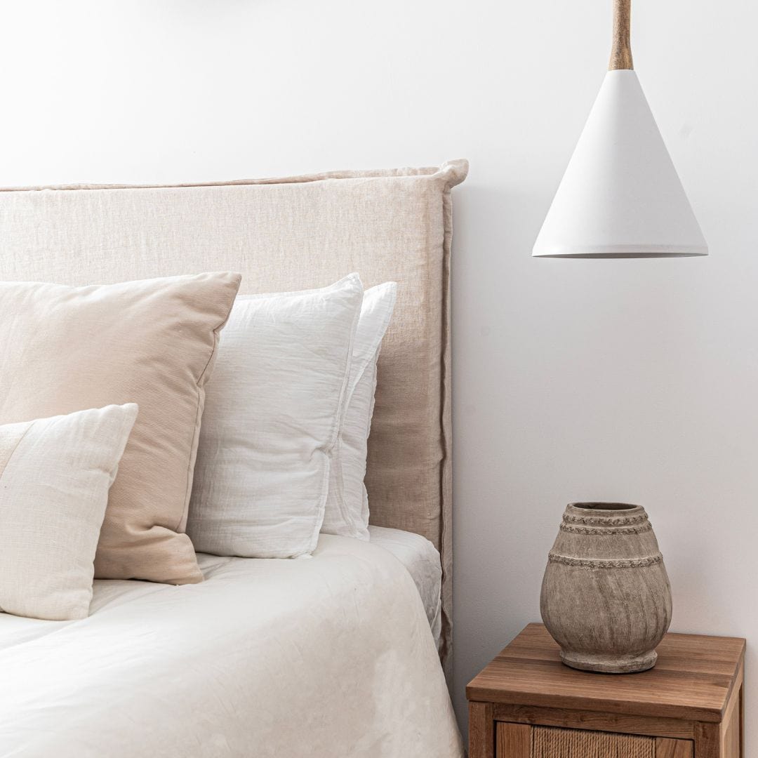 Lampe suspendue triangulaire | Blanche 25x42cm