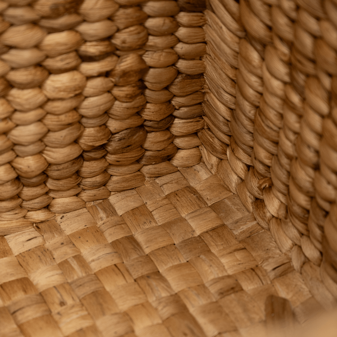 Panier en jonc d'eau